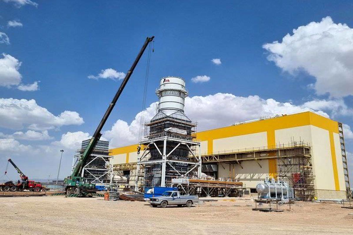 خبرگزاری مهر: نیروگاه برق فولاد مبارکه هدف حمله قرار گرفت