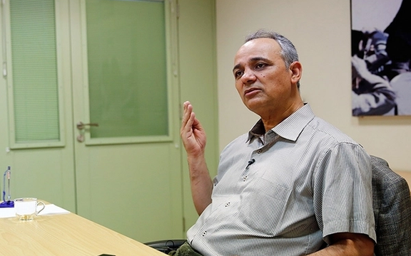 احمد زیدآبادی: مطالبهگری از پزشکیان نباید مشابه مطالبهگری از خاتمی و روحانی باشد