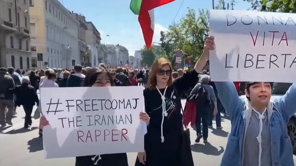 Iranian Diaspora Continues To Protest Death Sentence For Dissident Rapper