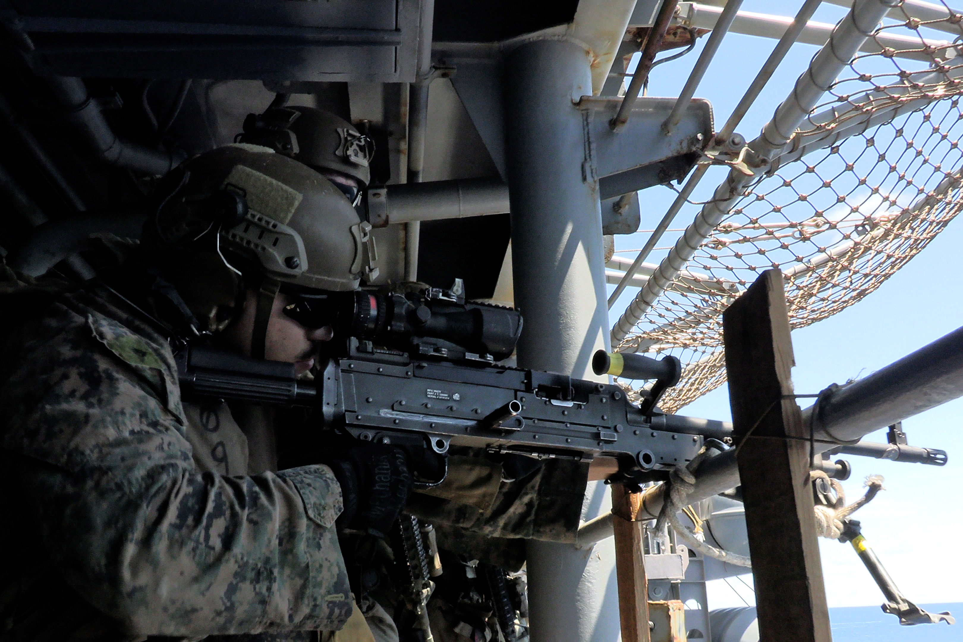 ۳۵۰۰ ملوان و تفنگدار آمریکایی وارد منطقه شدند