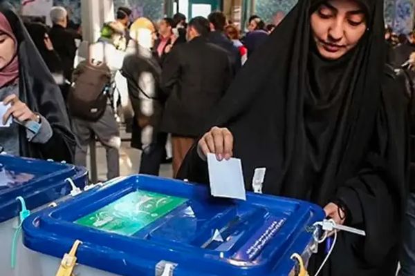 ائتلاف "تضامن من أجل جمهورية علمانية" في إيران: نقاطع "مسرحية الانتخابات وتزييف الأرقام"