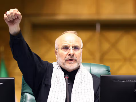 قاليباف.. مخاطبًا ترامب: تعالَ أيها المقامر لتحترق بنيران المدافعين عن إيران