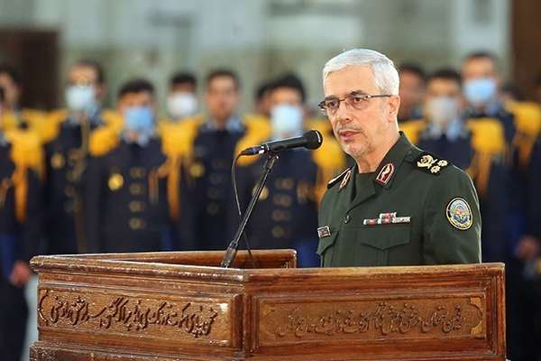 Iran Will Become A Top Arms Exporter Once Sanctions Lifted, Commander Says