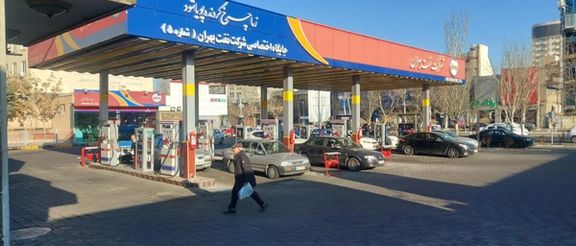 تصمیم به افزایش قیمت بنزین از نوروز با نظارت دفتر خامنهای