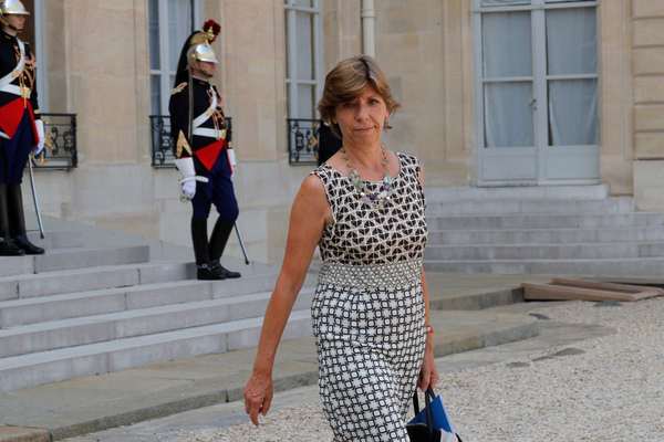 France Seeks Jailed Nationals’ Release, Europe Readies New Iran Sanctions