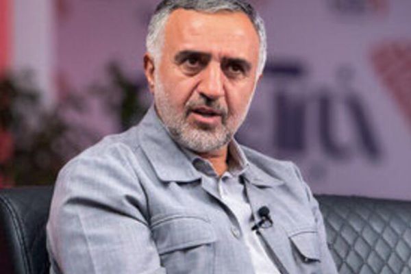 عضو کمیسیون اجتماعی مجلس: اگر زنان روی موتور با باد مواجه شوند تبرج حساب میشود