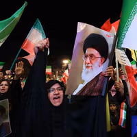 شکاف در حاکمیت و میان هواداران جمهوری اسلامی بر سر ادامه جنگ یا توافق