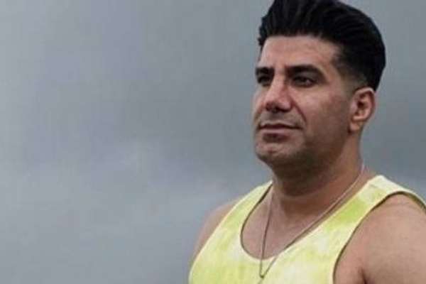 منصور شاهسواری، بدنساز، در الیگودرز بهدست جمهوری اسلامی به قتل رسید