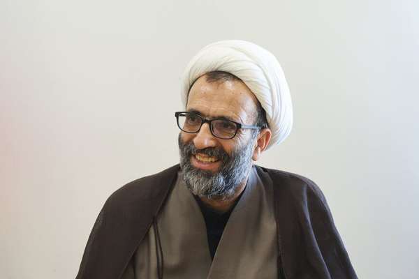 عضو هیات رییسه مجلس: میتوانیم درصدی از ارزش محمولههای عبوری از تنگه هرمز را دریافت کنیم