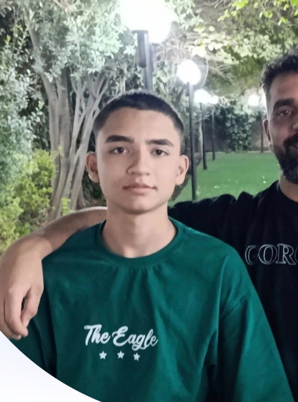 پویا جعفری، نوجوان ۱۴ ساله اهل فارس با شلیک مستقیم نیروهای سرکوبگر به سر و چشم جان باخت