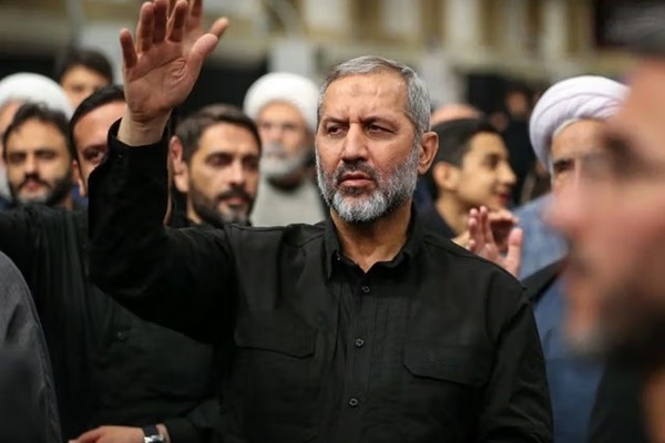 قائد القوة الجوية بالحرس الثوري:التجمعات الليلية لـ"الثأر" لعلي خامنئي وإطاعة مجتبى خامنئي