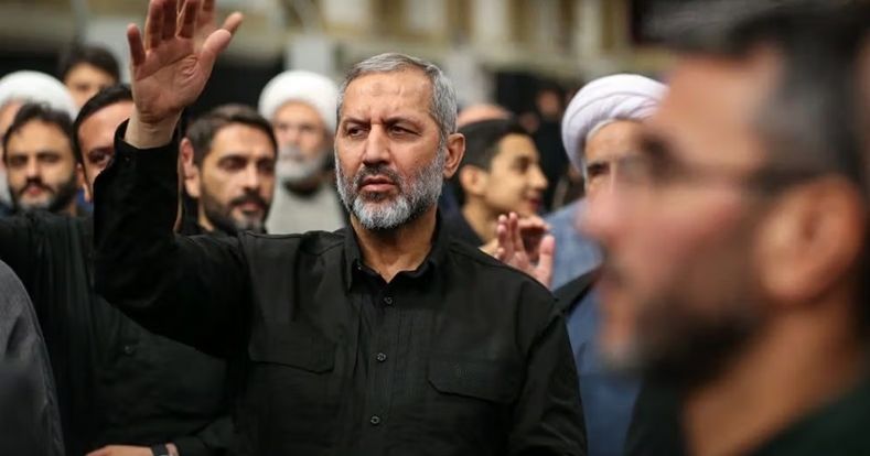مجید موسوی، فرمانده هوافضای سپاه، در صحنه نیست و نیروهایش را تنها ...