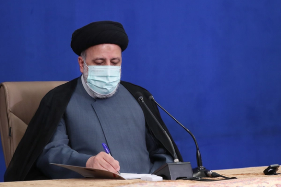 ابراهیم رئیسی: عوارض واکسن داخلی کمتر از واکسن خارجی است