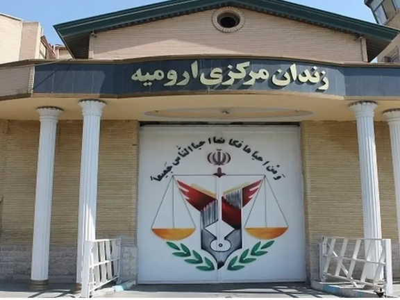 بعد تعرضهم للتعذيب وحرمانهم من حقوقهم.. اتهام 3 أكراد إيرانيين بـ "البغي"