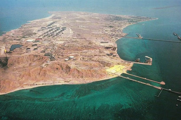 Iran's top lawmaker warns GCC over disputed Persian Gulf islands
