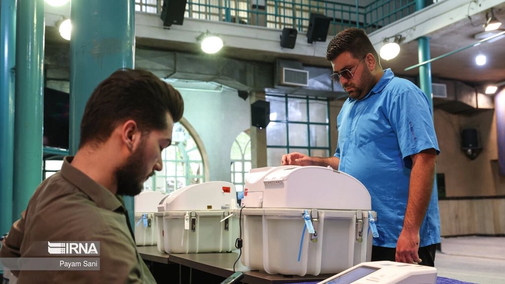 An Iranian man at a polling station in Tehran on May 10, 2024
