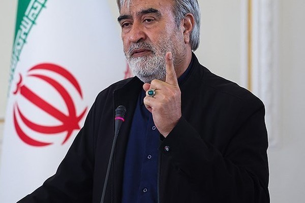 رئيس لجنة الأمن القومي بالبرلمان الإيراني: لو فهم الجنود الأمريكيون رسالة مرشدنا لفرّوا