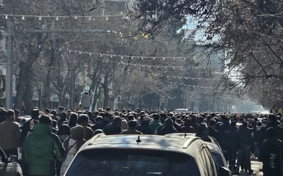 یازدهمین روز از خیزش ملی: دستکم ۲۸ شهر ایران اعتراض و اعتصاب کردند