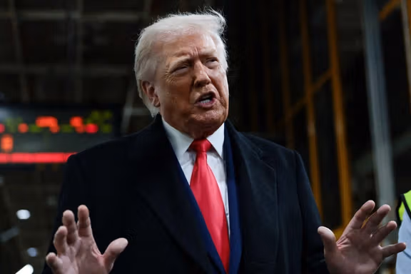 ترامپ: مردم ایران الان در جهنم زندگی میکنند، میخواهیم آزادی ببینند