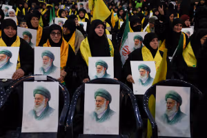 بازتاب گزارش ایراناینترنشنال درباره نقش دیپلماتهای جمهوری اسلامی در تامین مالی حزبالله