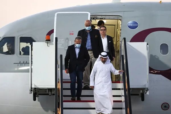 طهران تطلق سراح الرهائن الأميركيين الـ5.. تزامنا مع تحويل 6 مليارات دولار إلى قطر