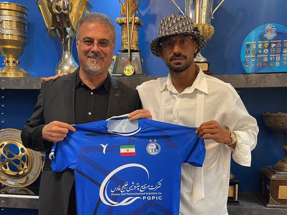 رامین رضاییان بالاخره با استقلال تمدید کرد، البته فقط یک سال