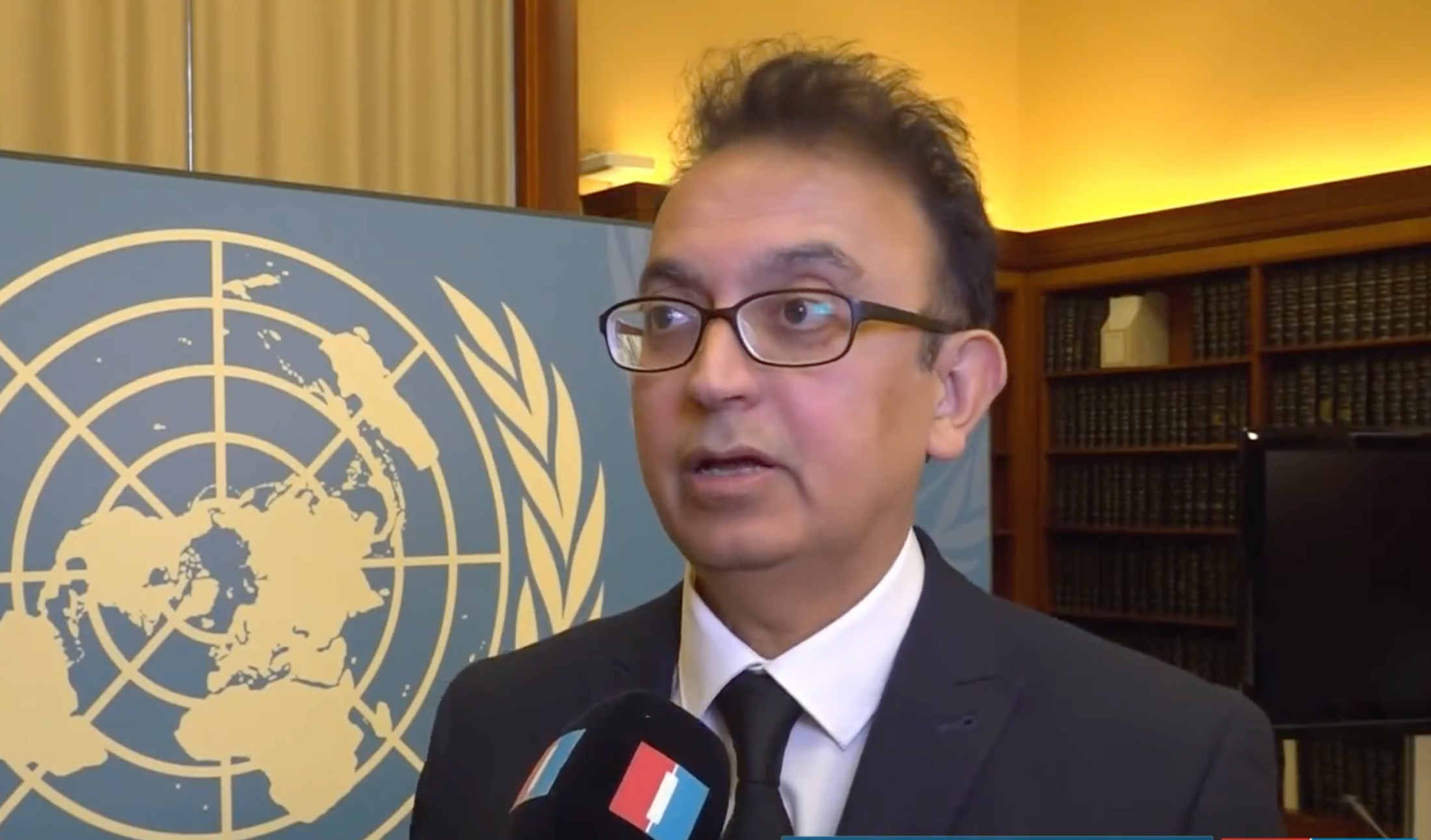 مقرر الأمم المتحدة يدعو المجتمع الدولي للضغط على إيران للسماح بدخول لجنة تقصي الحقائق