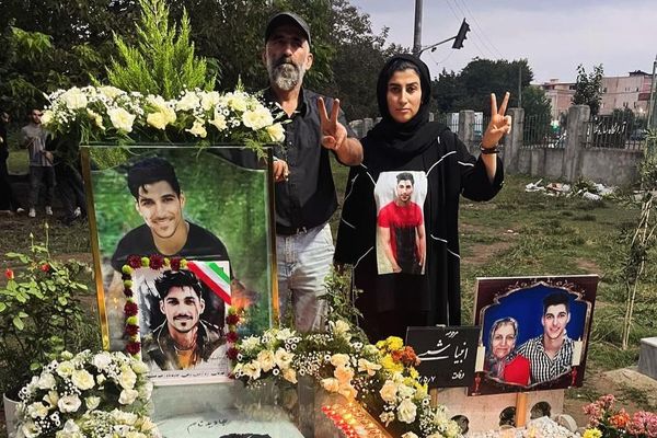 برگزاری مراسم دومین سالگرد کشتهشدگان خیزش «زن، زندگی، آزادی»