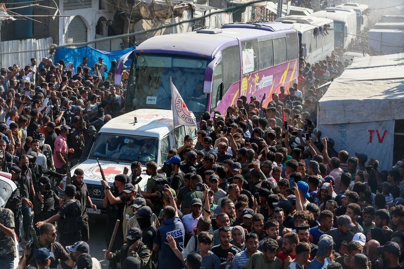 پایان دو سال گروگان‌گیری اسرائیلی‌ها؛ ۱۶۶ نفر آزاد و ۶۸ نفر کشته شدند