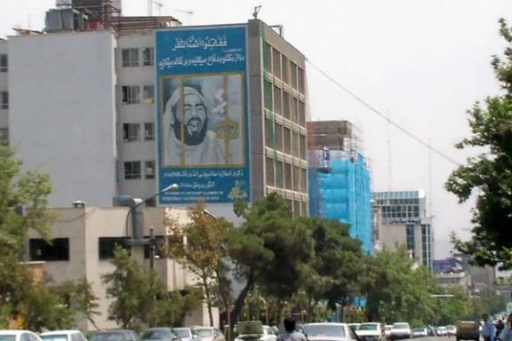 Tehran to rename street honoring Sadat’s assassin amid thaw with Egypt