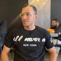 در پی خودسوزی جوان ۲۰ ساله، شهردار و مسئول اجراییات شهرداری اهواز بازداشت شدند