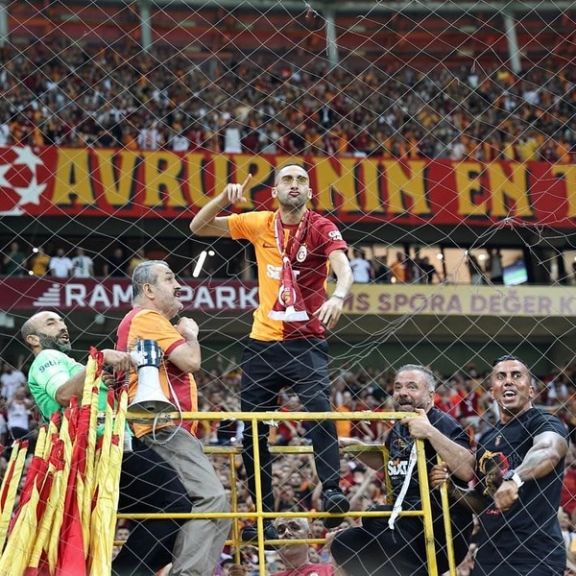 پایان حواشی تستهای پزشکی؛ حکیم زیاش به گالاتاسرای پیوست