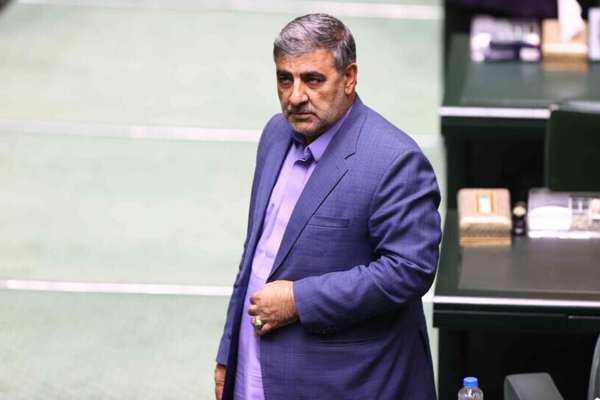 عضو کمیسیون اجتماعی مجلس: قطع یارانه میتواند منجر به تشنج اجتماعی و اعتراض شود