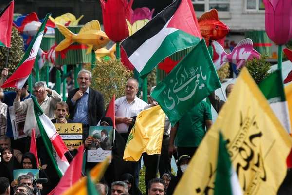 الخزانة الأميركية: إيران أرسلت مليار دولار إلى حزب الله هذا العام.. رغم العقوبات