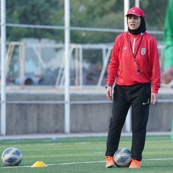 سرمربی تیم ملی فوتبال زنان: درخواست میدهم اما تیمهای بزرگ با ایران بازی نمیکنند