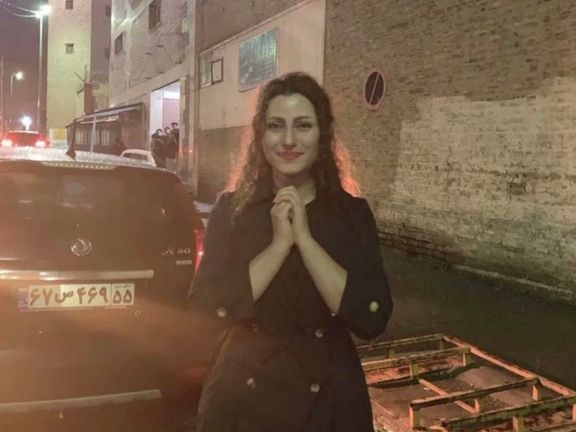 حمیده (شیمین) زراعی، زندانی سیاسی در زندان لاکان رشت اعتصاب غذا کرده است