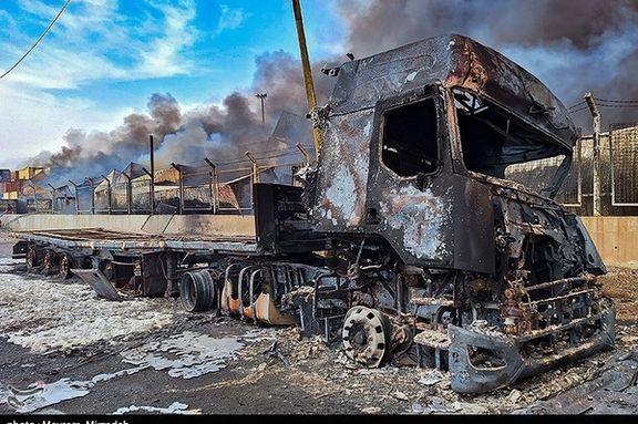 الحريق في ميناء رجائي لا يزال مستمرًا.. رغم مرور أكثر من 20 ساعة على الانفجار