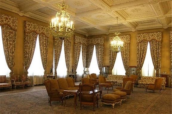 یک مقام آگاه، دولت احمدینژاد و سپاه پاسداران را در پرونده گم شدن فرشهای سعدآباد متهم کرد