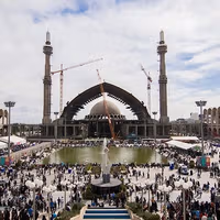 مصلای خمینی، آیینه نظام ناتمام جمهوری اسلامی