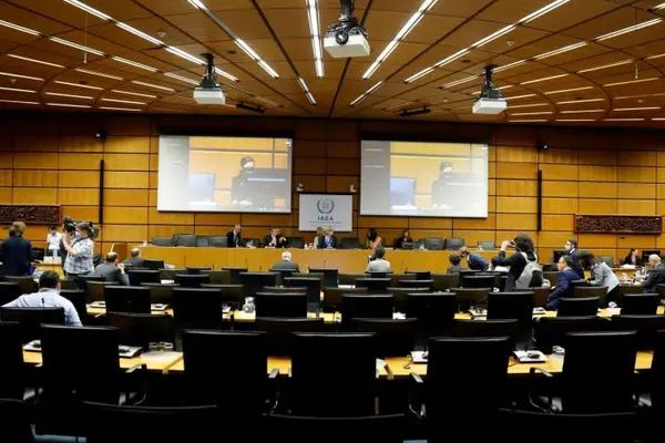 مشروع قرار غربي ضد إيران في الوكالة الذرية..وطهران: اليورانيوم غير المعلن ملك لدولة نووية