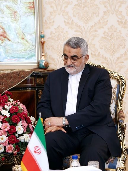 برلماني إيراني: مصالح واشنطن في المنطقة ستكون هدفاً لنا إذا كرر ترامب أخطاءه