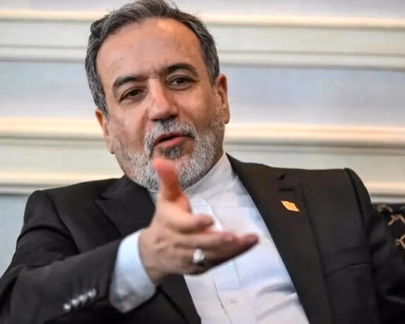 وزير الخارجية الإيراني مخاطبًا ترامب:لن تهزمونا أبدًا وبالحوار الحقيقي سنكون جميعًا رابحين