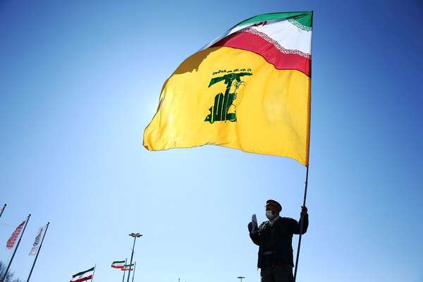 افسران سپاه پاسداران هدایت میدانی حزبالله را بر عهده گرفتهاند