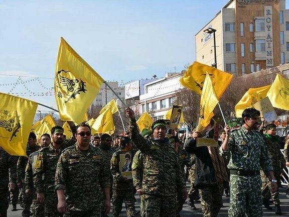 قوات مدعومة من إيران انتقلت من العراق لسوريا..ومركز أميركي: الدفاع عن الأسد أصعب من السابق