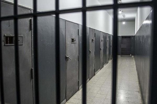 "مراسلون بلا حدود" تطالب الأمم المتحدة بـ"إجبار" إيران على احترام حقوق السجناء