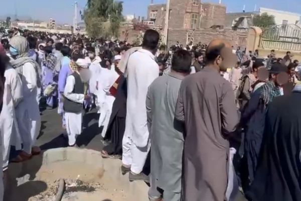 دعوة للاحتجاج اليوم في تبريز بإيران لمقتل تلميذة على يد القوات الأمنية