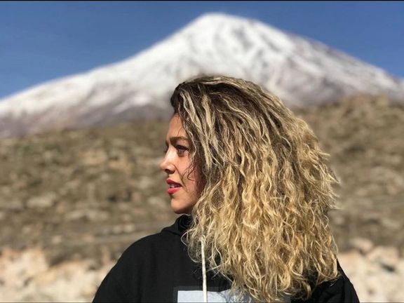 ۱۳ مرداد، سالروز تولد غزاله چلابی؛ کوهنوردی که صحنه قتلش توسط جمهوریاسلامی را ثبت کرد