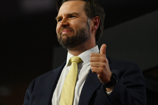 نائب ترامب: الهجوم الأميركي أفشل البرنامج النووي الإيراني