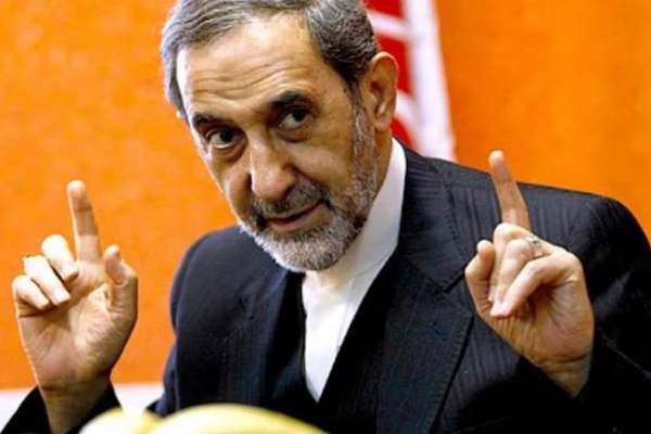 مستشار خامنئي: لم يعد هناك مكان لوجود أميركا وقواعدها في المنطقة
