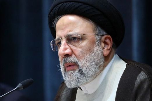 رئیسی در پی واکنشهای منفی به تیک آبی گرفتن اینستاگرامش دستور توقف فعالیت آن را داد